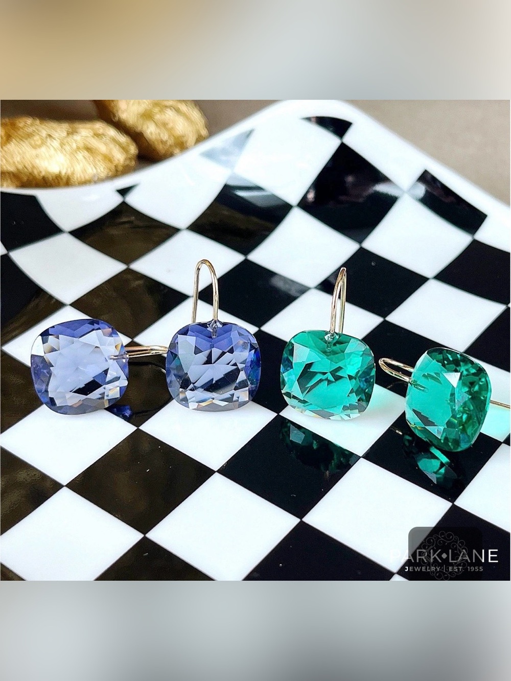 Park Lane “Sundance” Earrings in Green! BNIB!!